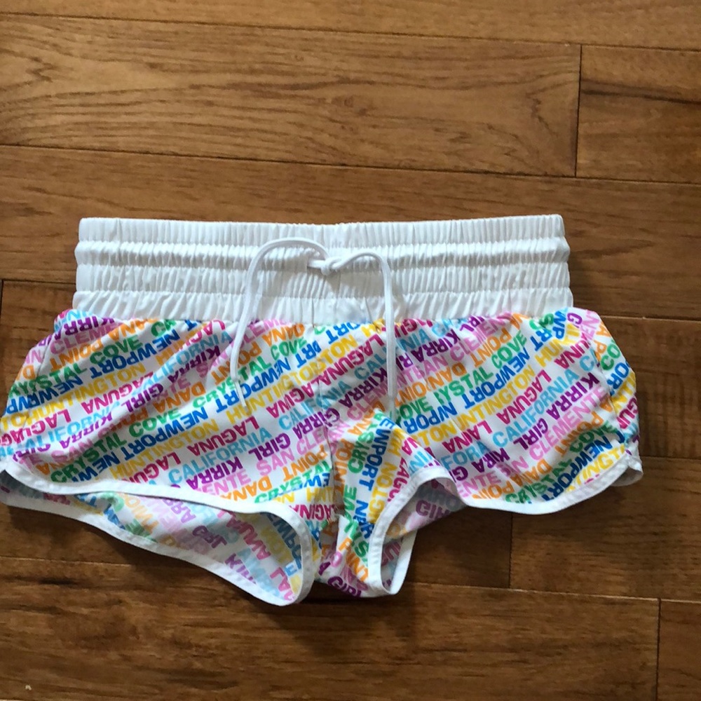 ☘️$4 Athletic shorts. Small great condition